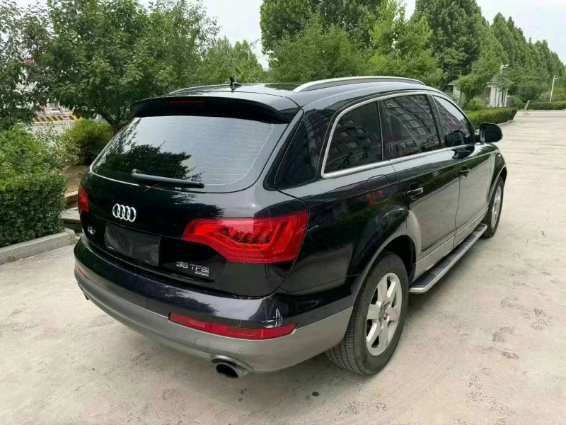 东营14年奥迪Q75
