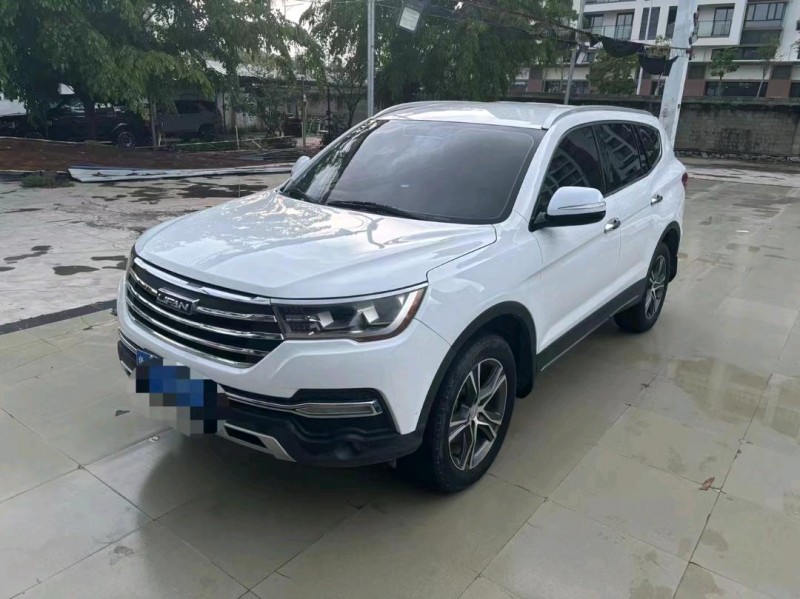 昌江19年力帆汽車X803
