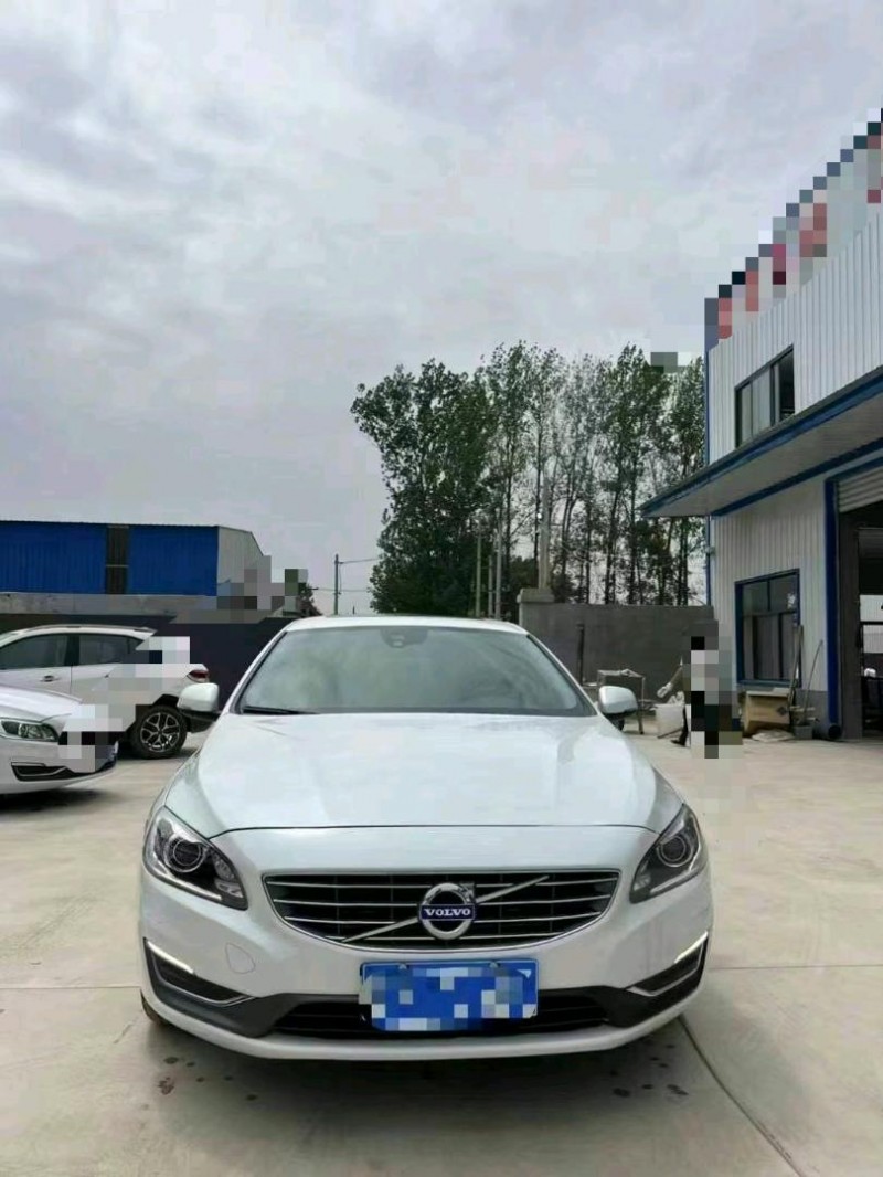 菏泽16年沃尔沃S60L1