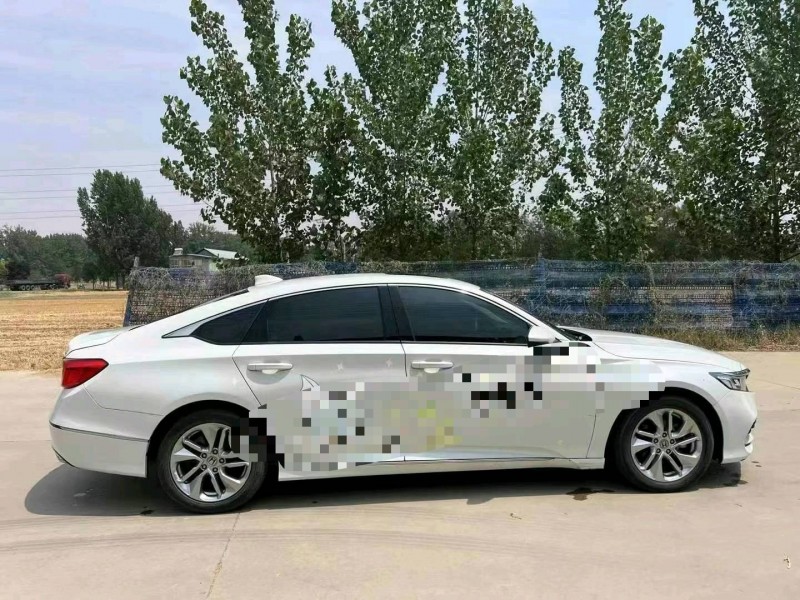 菏泽19年本田雅阁3