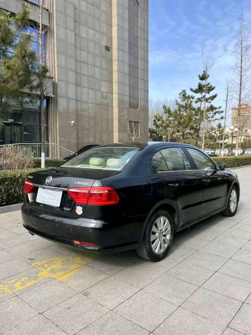 烟台14年大众朗逸7