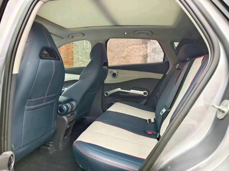 烟台23年比亚迪元9