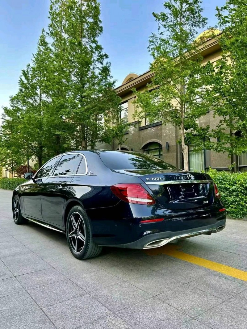 烟台20年奔驰E6