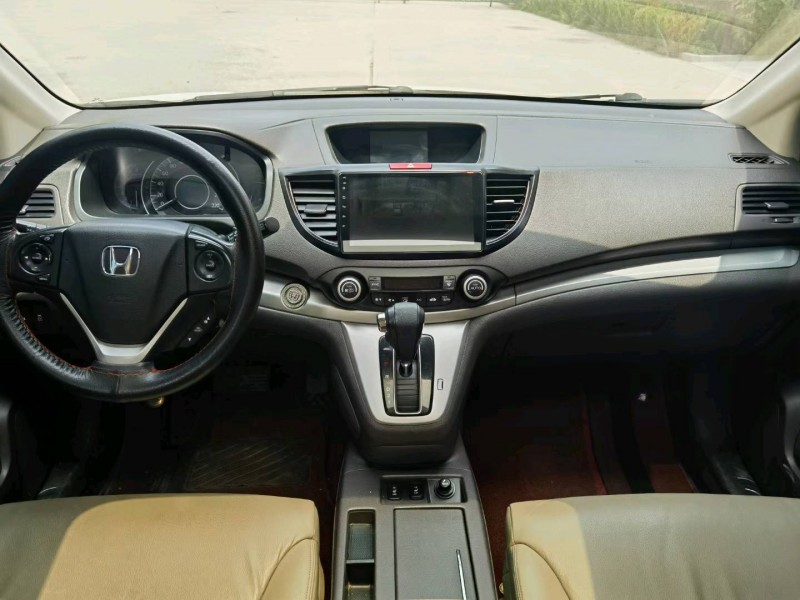 青岛15年本田CRV4