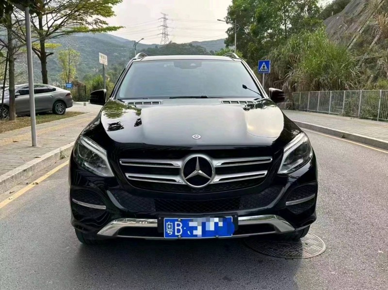 广州19年奔驰GLE1