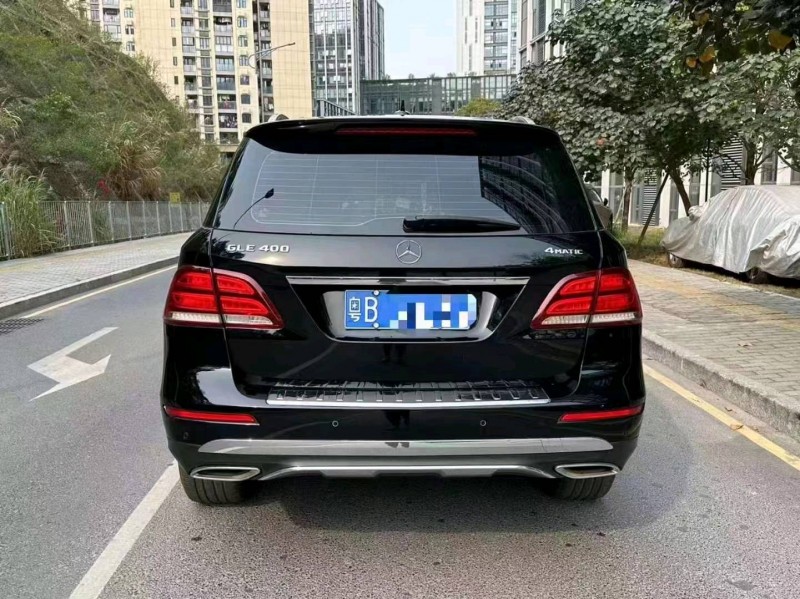 广州19年奔驰GLE9