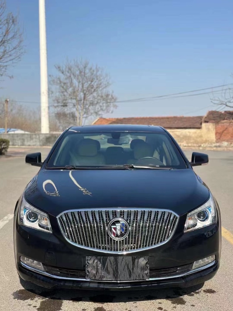 重庆15年别克君越1