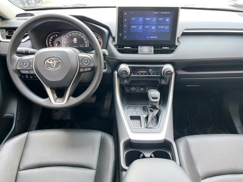 中山23年丰田RAV4荣放9