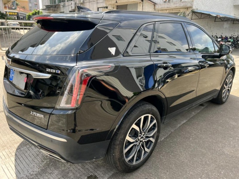 中山23年凯迪拉克XT55