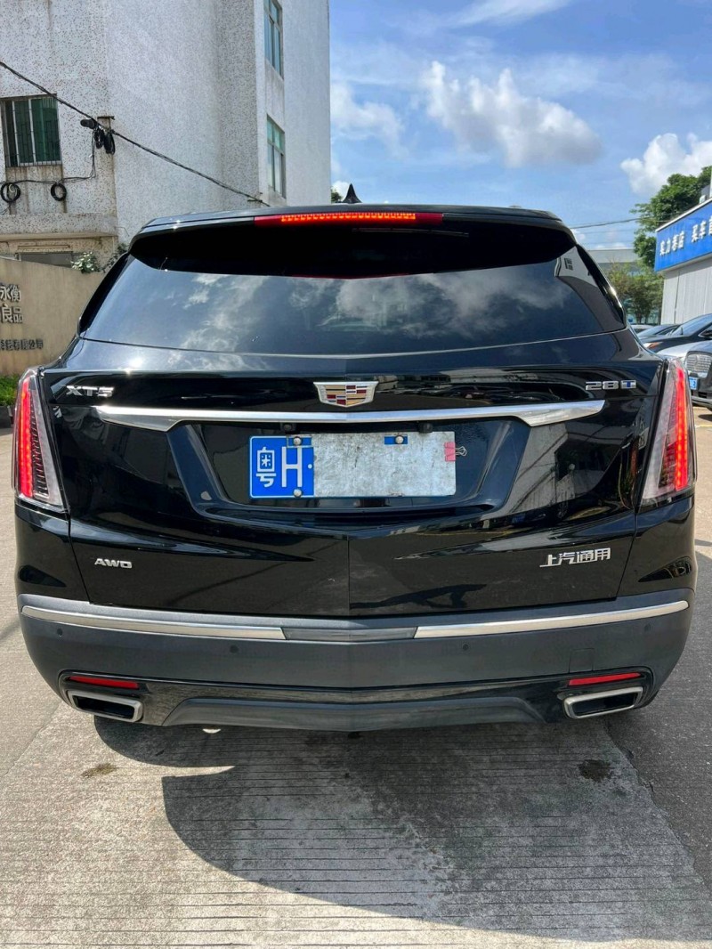 中山23年凯迪拉克XT56