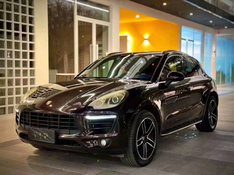 广州14年保时捷Macan2