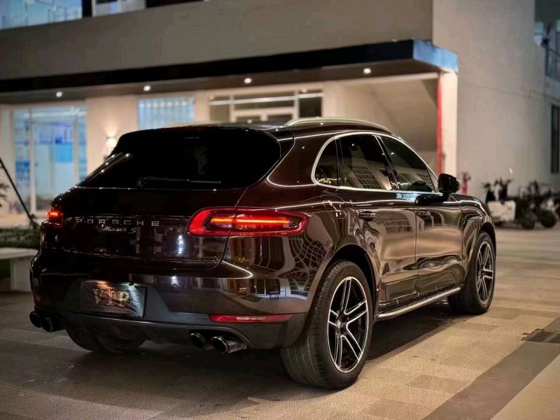 广州14年保时捷Macan7
