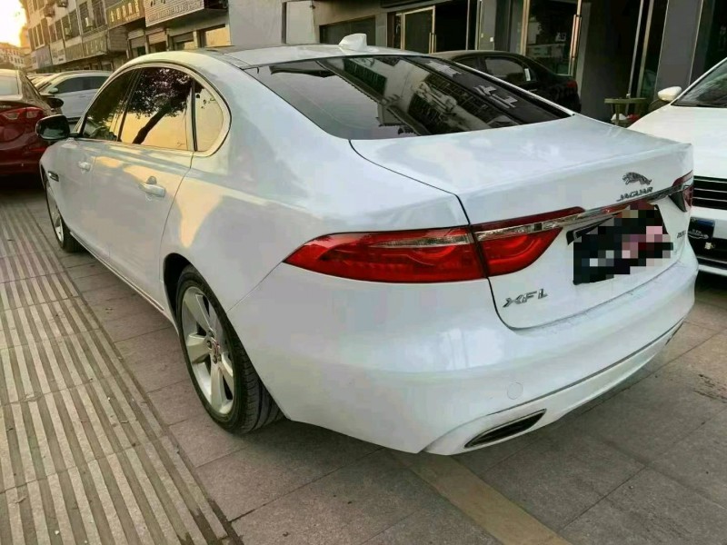 萍鄉18年捷豹XF2