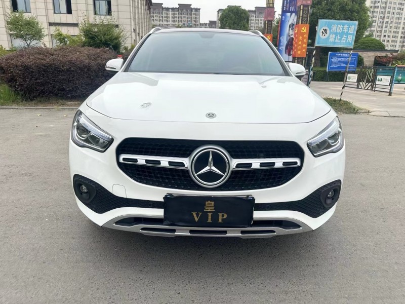 徐州21年奔驰GLA1