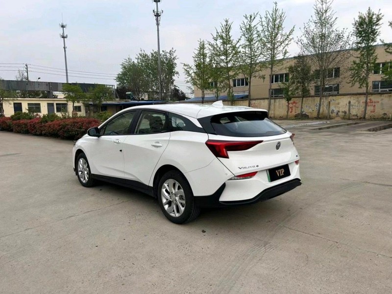 宿迁24年别克微蓝8