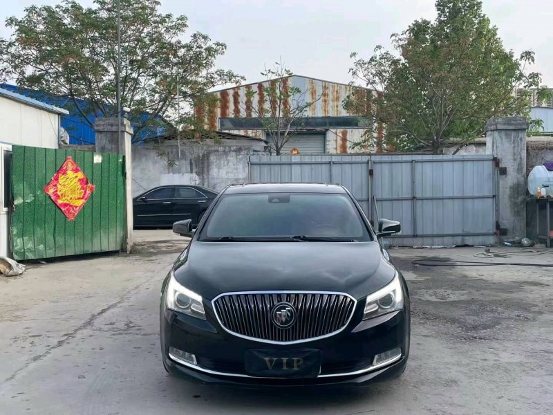 济宁13年别克君越1