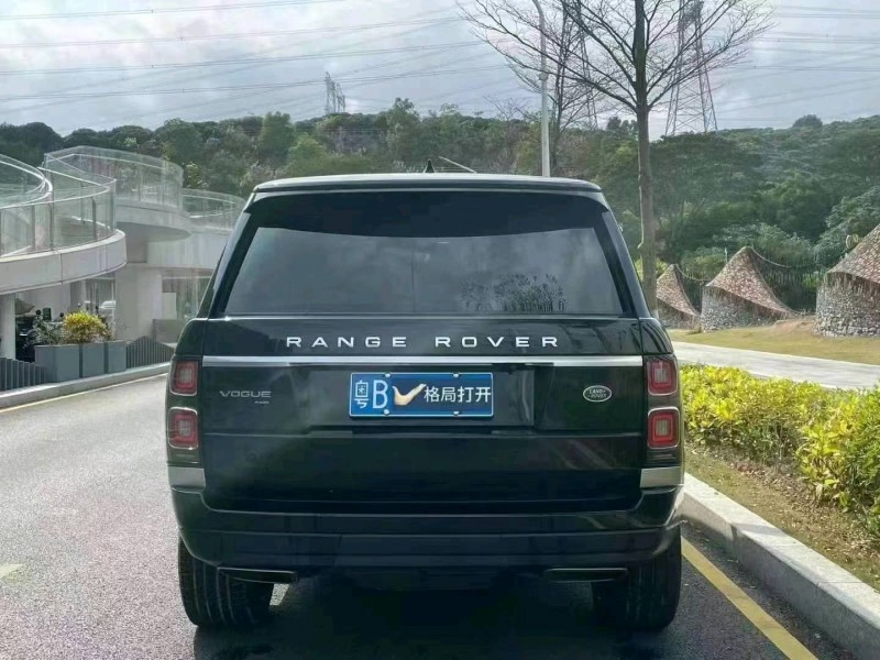 深圳23年路虎揽胜行政9