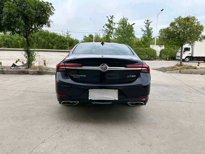 徐州21年别克君越9