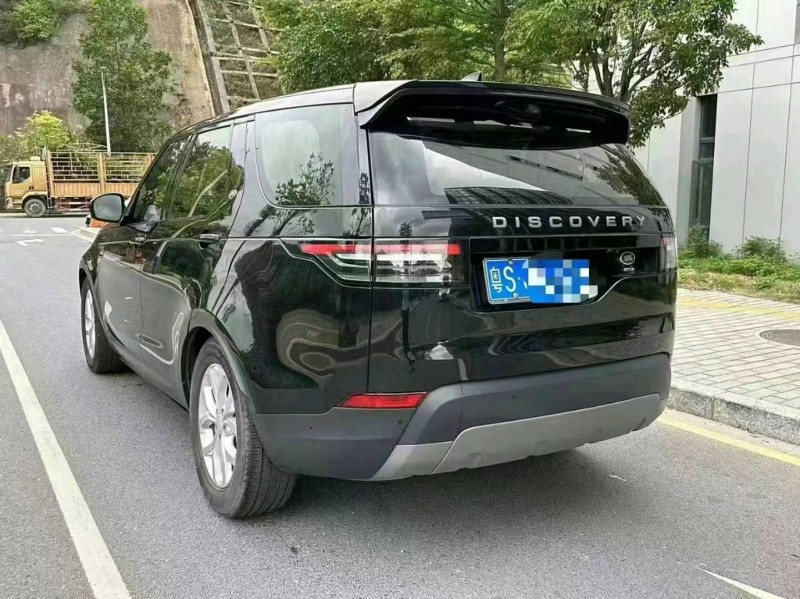 广州20年路虎发现7