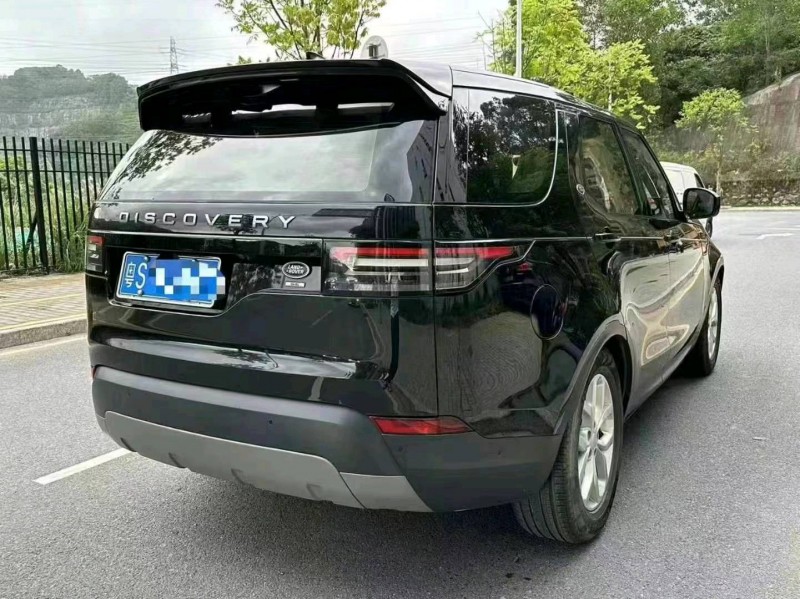 广州20年路虎发现8