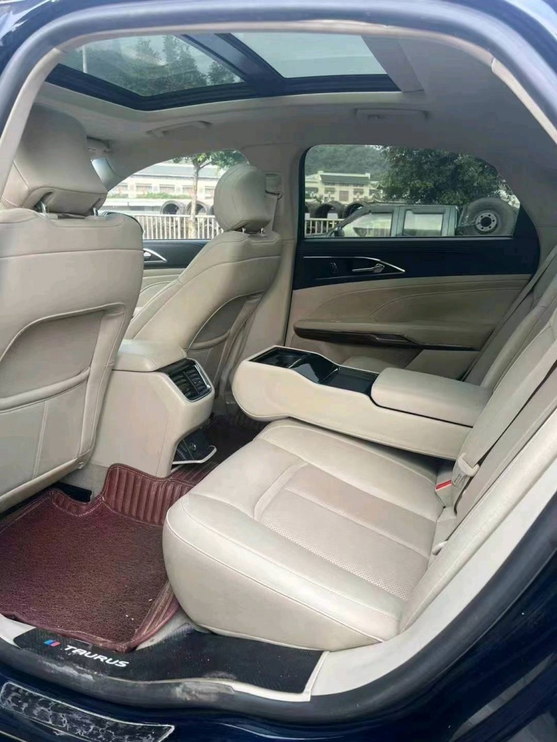 广州17年福特金牛座4