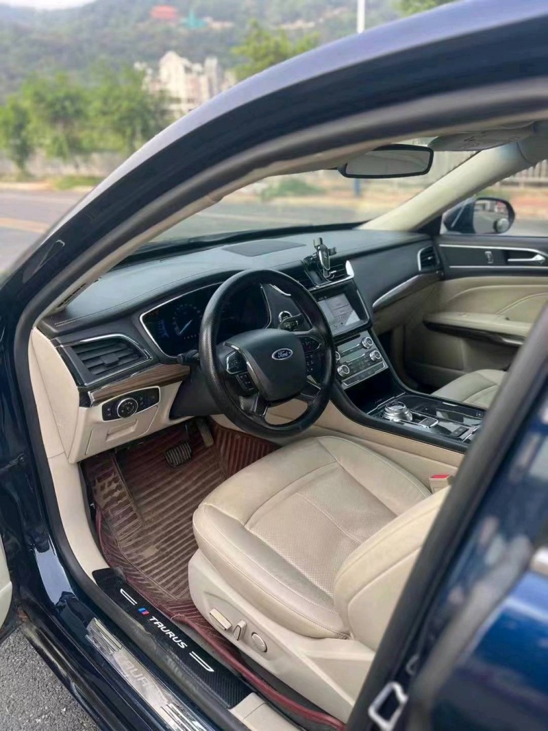 广州17年福特金牛座6