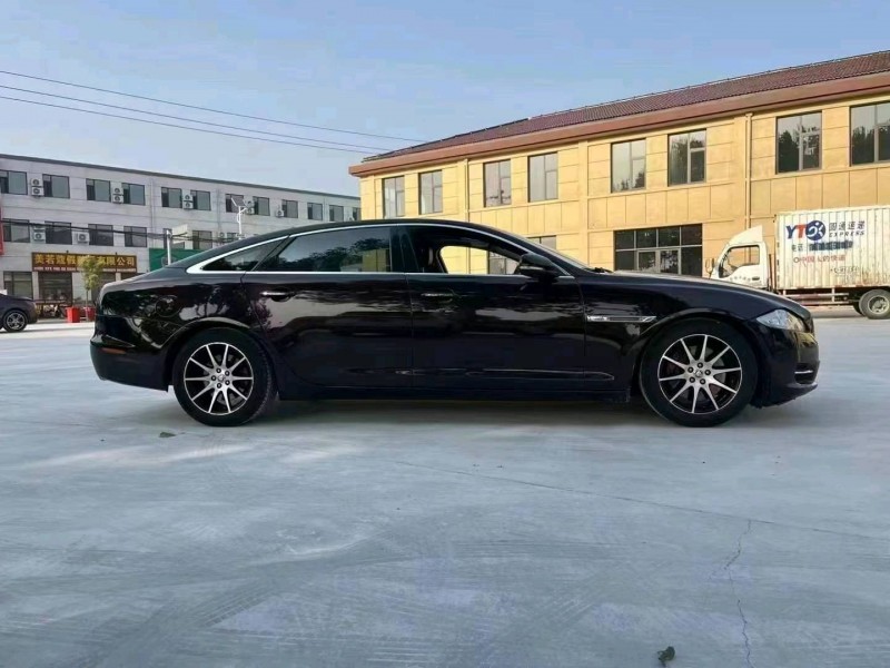 东营13年捷豹XJL7