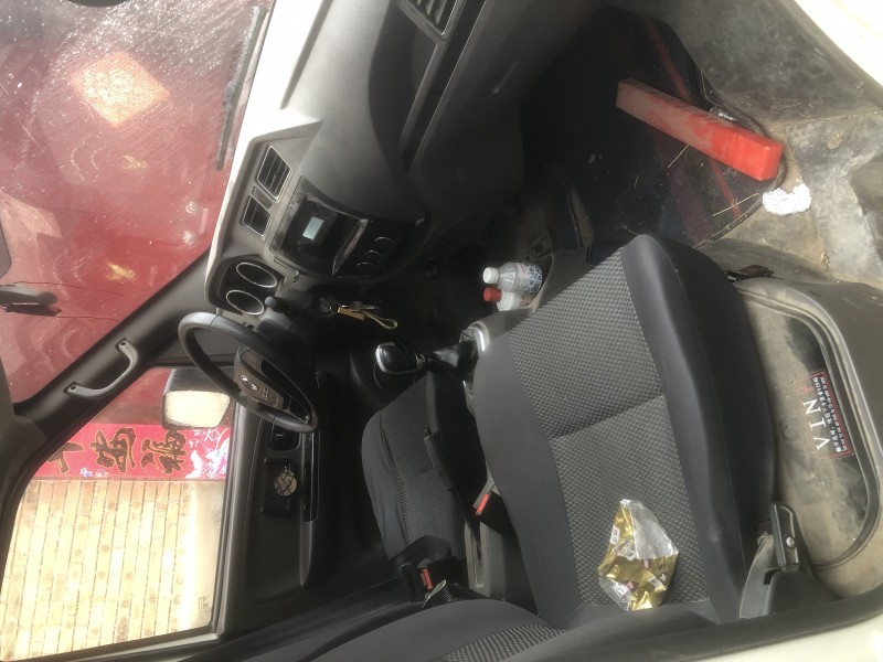 保定22年东风御风5