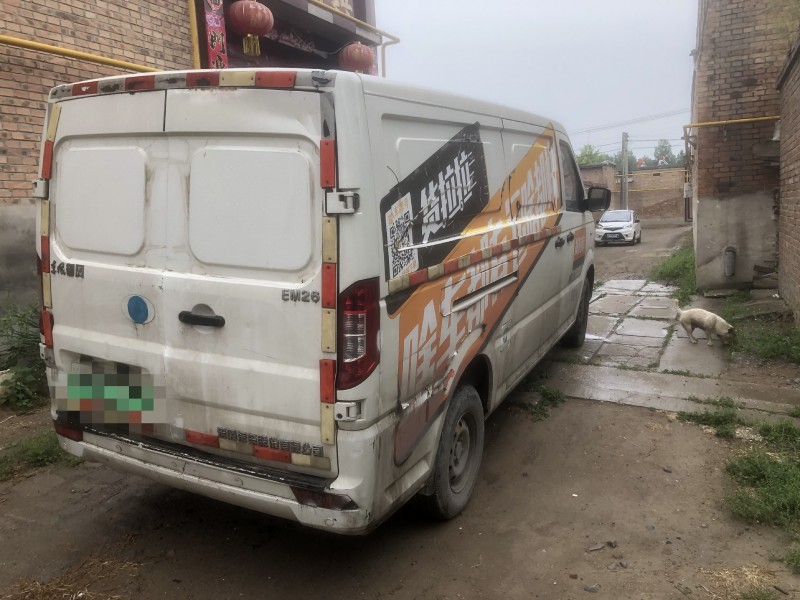 保定22年东风御风7