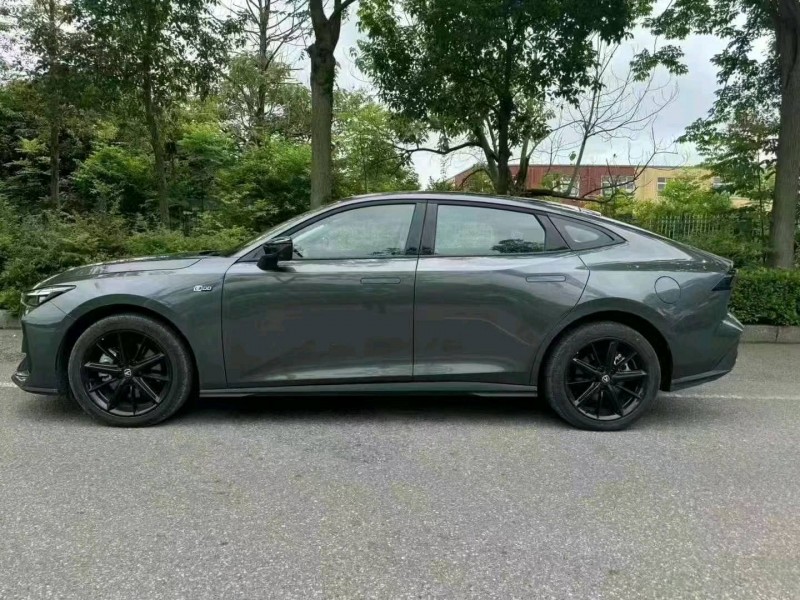 佛山23年长安汽车UNI-V4