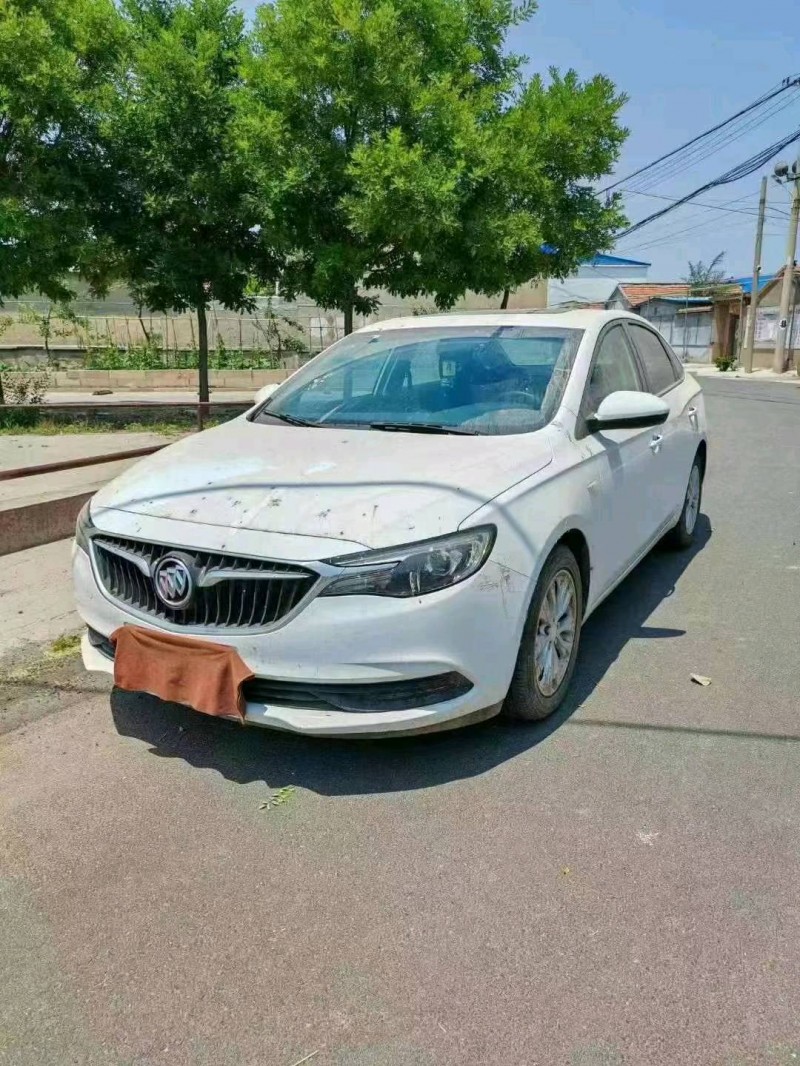 潍坊22年别克英朗2