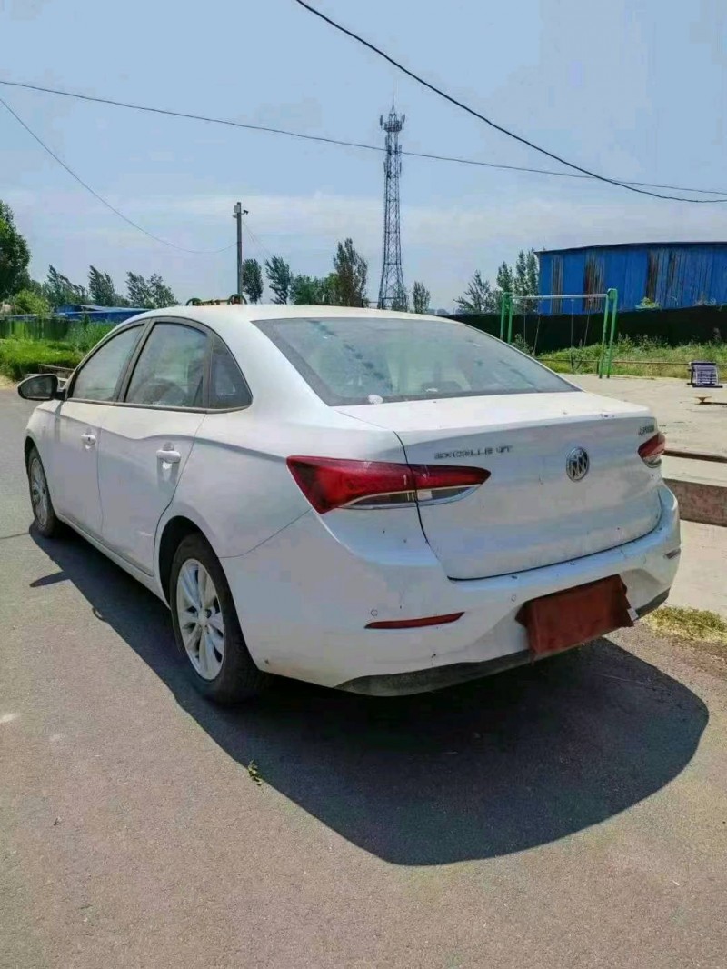 潍坊22年别克英朗4