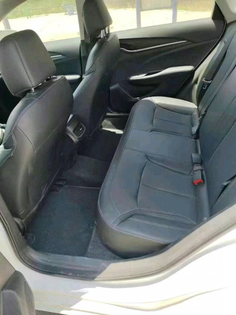 潍坊22年别克英朗8