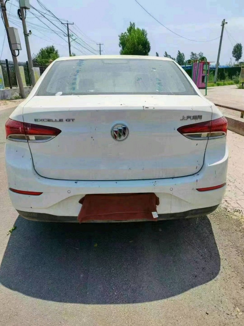 潍坊22年别克英朗9