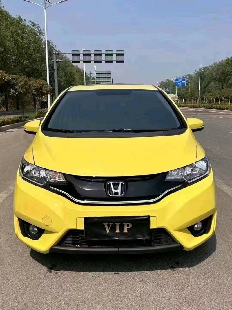 东营16年本田飞度1