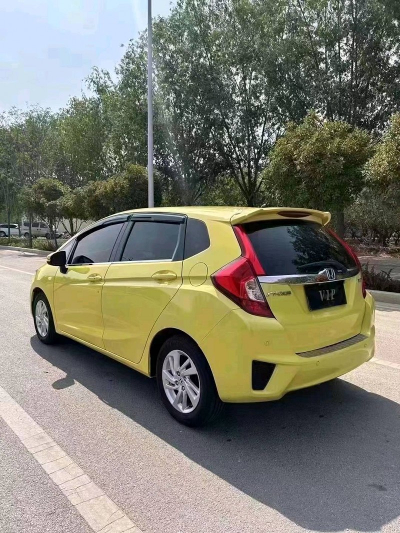东营16年本田飞度3