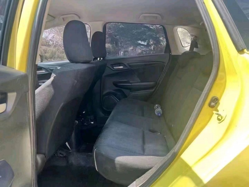 东营16年本田飞度4