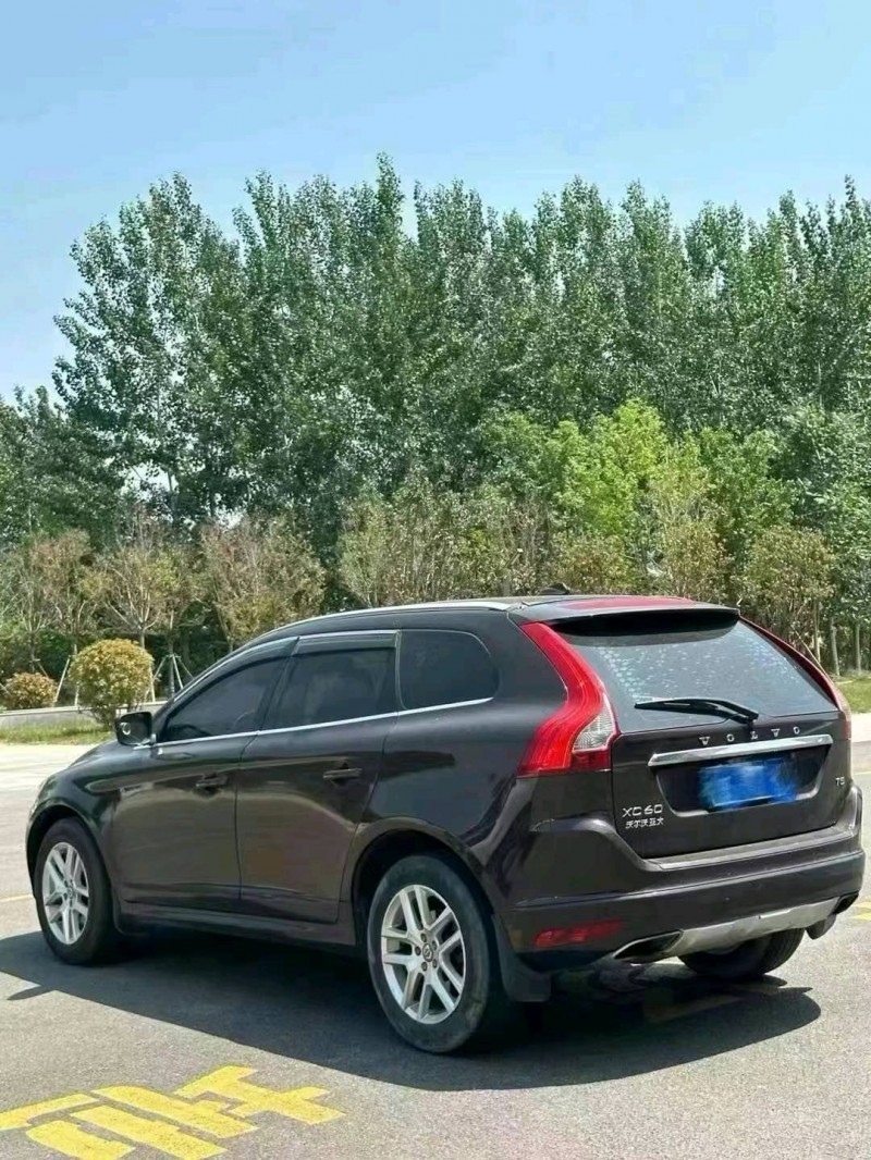 东营17年沃尔沃XC607