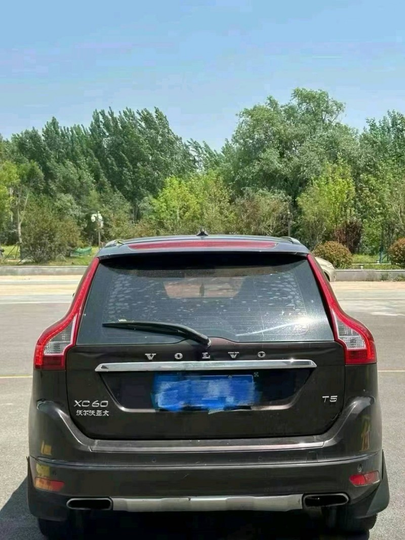 东营17年沃尔沃XC609
