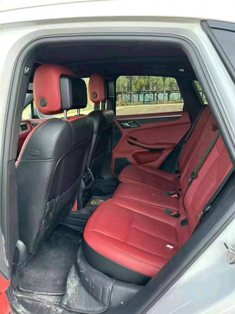 东营16年保时捷Macan6