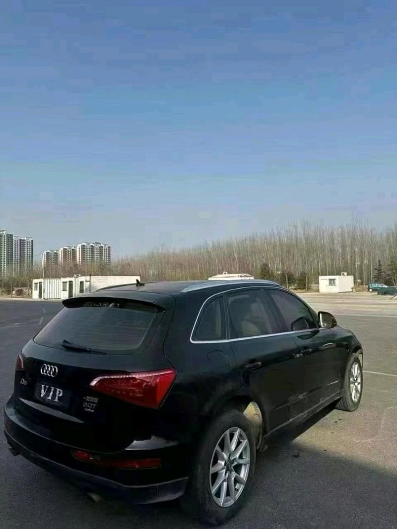 东营13年奥迪Q57