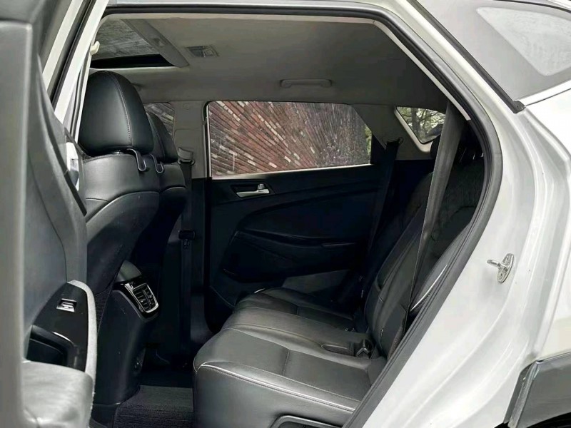 汕头21年现代途胜3