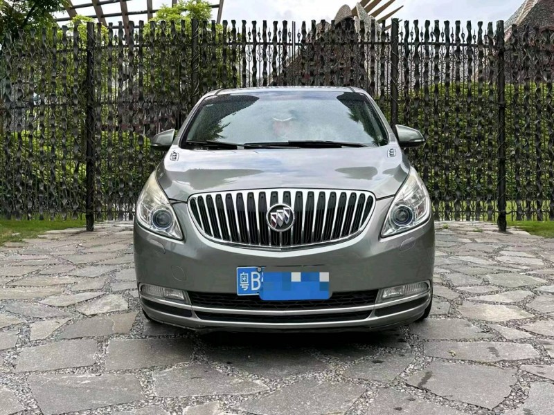 汕头11年别克GL81