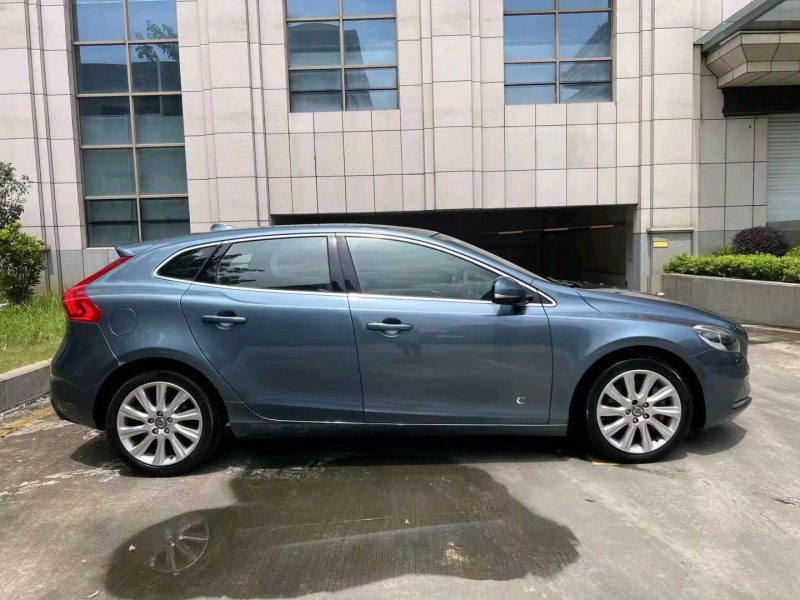 佛山13年沃尔沃V403