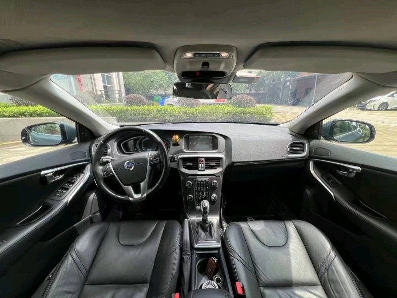 佛山13年沃尔沃V405