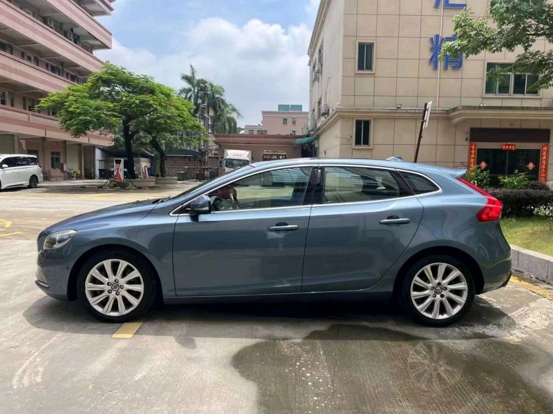 佛山13年沃尔沃V408