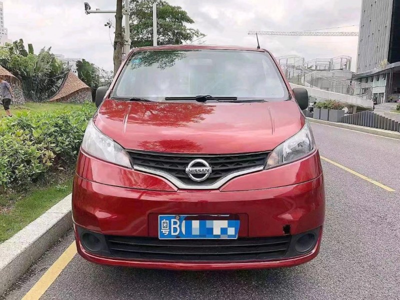 佛山13年日产NV2001