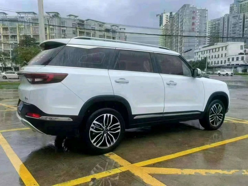 汕头18年昌河Q74