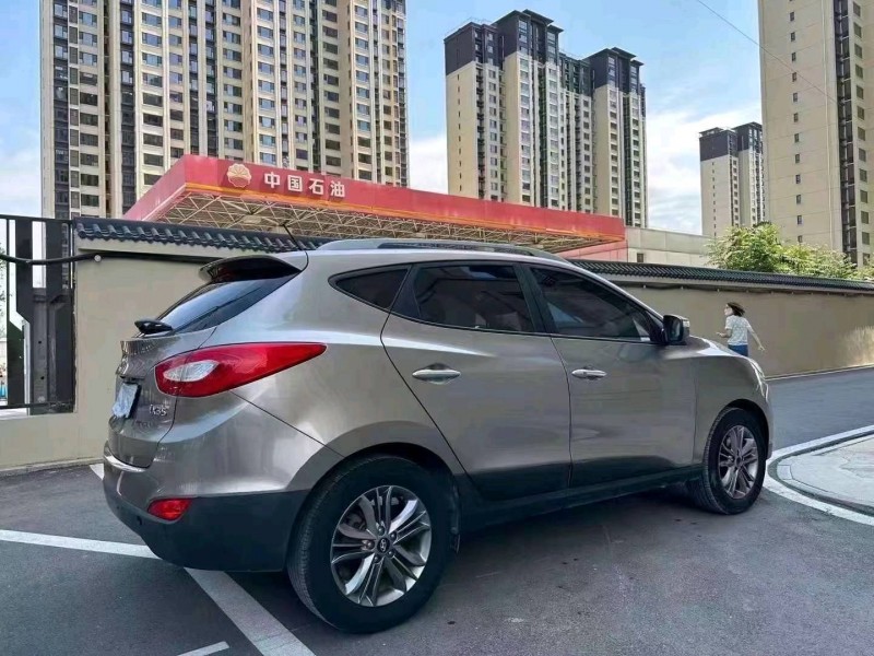 东营15年现代ix358