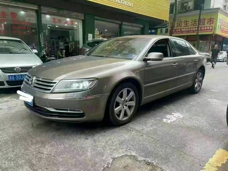 汕头13年大众辉腾3